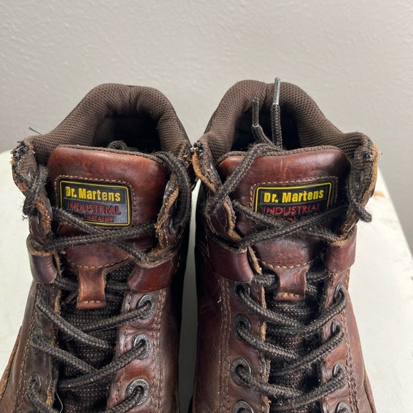 dr martens industrial slip resistant boots - Picture 7 of 9